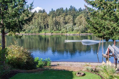 Spring, Day, Natural landscape, Garden, Garden view, River view