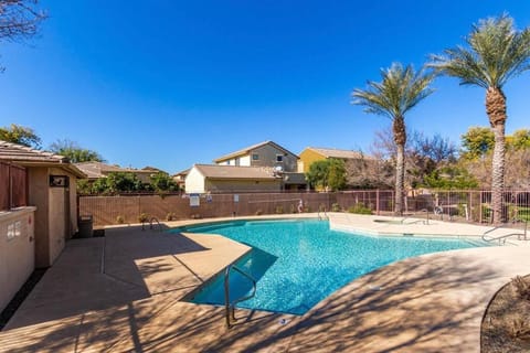 Entire home in Glendale, Arizona House in Glendale