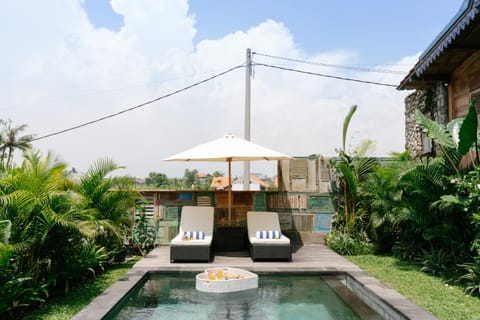 Tranquil 1BR Private Villa - 3 mins to Seseh Beach Villa in North Kuta