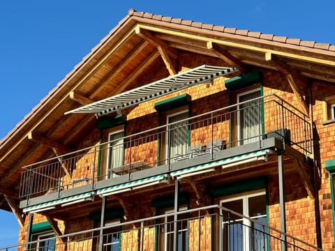 Property building, Balcony/Terrace