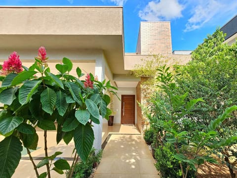 Casa 2 suítes e 2 quartos, piscina e churrasqueira Apartment in Foz do Iguaçu