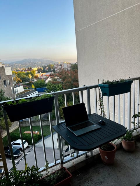 Day, View (from property/room), Balcony/Terrace, Seating area