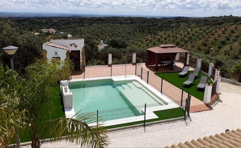 La sombra del lagarto Villa in Sierra Norte de Sevilla