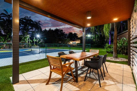 Patio, Garden, Balcony/Terrace, Evening entertainment, Garden view, Area and facilities