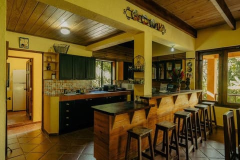Villa Ka: Relax with fresh air and mountain view. Chalet in Jarabacoa