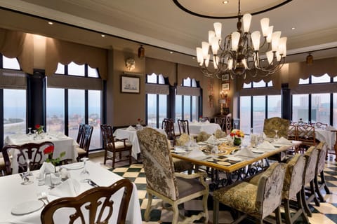 Hawthorn Suites by Wyndham Al Khobar Apartment hotel in Al Khobar