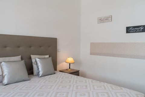 NEW !! 1 Bedroom Cabanas de Tavira - Carlos Porfirio Apartment in Cabanas de Tavira