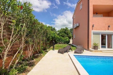 Ferienhaus mit Privatpool für 14 Personen ca 360 qm in Medulin, Istrien Südküste von Istrien House in Medulin