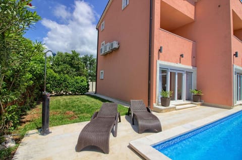 Ferienhaus mit Privatpool für 14 Personen ca 360 qm in Medulin, Istrien Südküste von Istrien House in Medulin