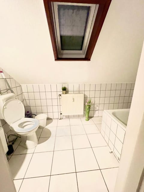 Ferienwohnung für 5 Personen, gemütlich und möbliert Apartment in Nuremberg