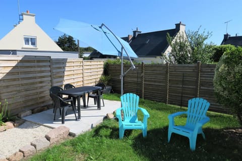 Maison rénovée avec jardin clos et WIFI à PERROS-GUIREC - Réf 335 Villa in Perros-Guirec