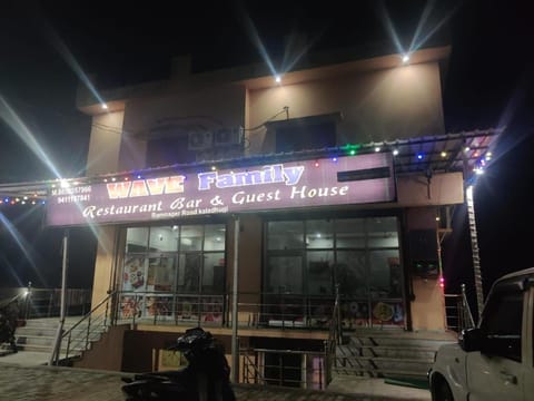 Wave Restaurant Guest House and Bar Bed and Breakfast in Uttarakhand