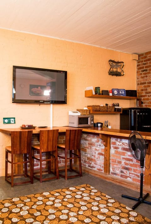 TV and multimedia, Dining area