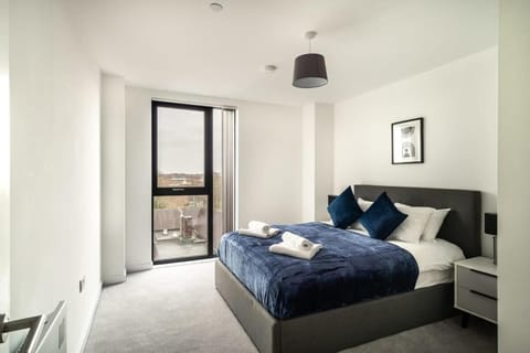 Stunning 2 Bedroom Apartment in Central Preston Condo in Preston