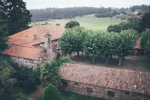 Bird's eye view, Area and facilities