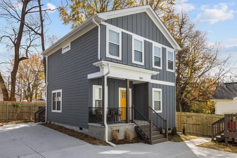 Brand New Stylish Home, Walking distance to NCCU! Apartment in Durham