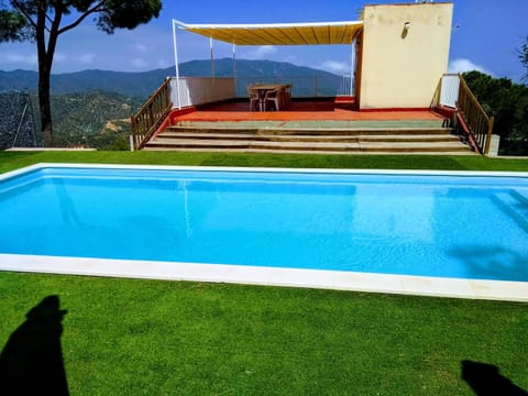 Natural landscape, Mountain view, Pool view, sunbed