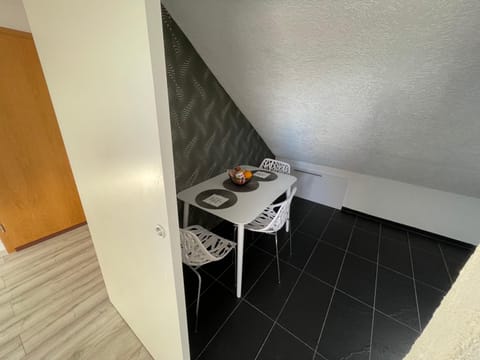 Moderne gemütliche 2-Zimmer Wohnung Stuttgart Bad-Cannstatt Apartment in Stuttgart