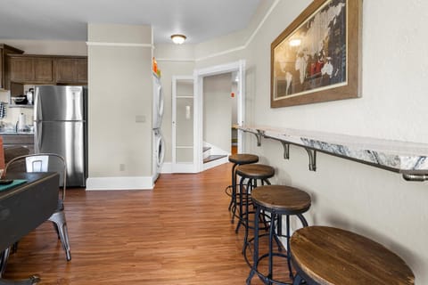 Pioneer Vacation Rentals - Pioneer South downtown Ashland Maison in Ashland