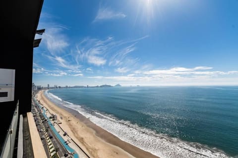 Departamento con vista al mar1502-Torre Catania Apartment in Mazatlan