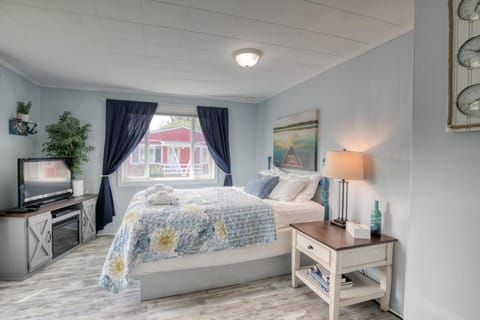 Anchor's Away Cottage Studio by the Sea w fireplace Condominio in Grayland