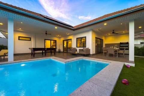 Modern 3 Bedroom Private Pool Villa ML7 Villa in Hua Hin District