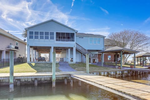 Waterfront New Orleans Retreat with Boat Dock and Lift House in Ninth Ward