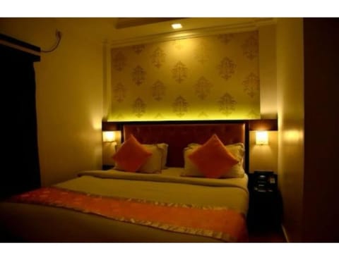 The Grand Krishna Luxury Hotel, Chikmagalur Vacation rental in Chikmagalur