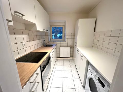 Sehr große Ferienwohnung, Apartment in Kaiserslautern WeHome Komfort Condo in Kaiserslautern