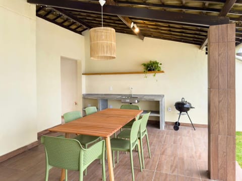 BBQ facilities, Kitchen or kitchenette, Dining area