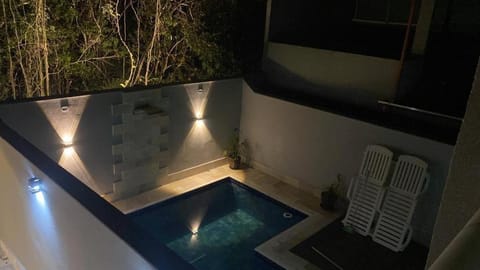 Night, Pool view