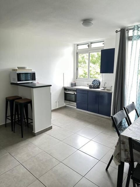 Appartement F2 Apartment in Fort-de-France