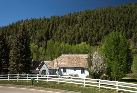 Property building, Mountain view