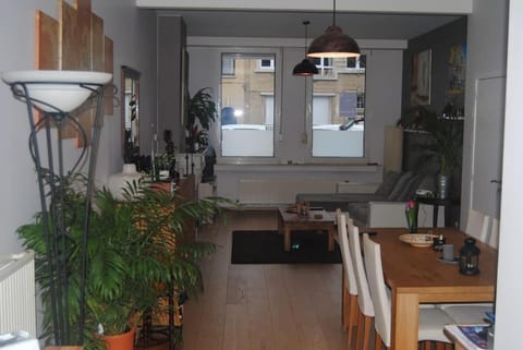 Fully equipped, stylish and quiet appartment Apartment in Antwerp