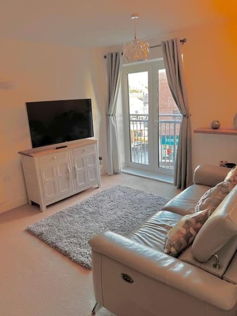 City Centre apartment. Condo in Wrexham