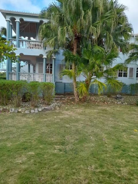 Eden Place Apartments Condominio in Antigua and Barbuda