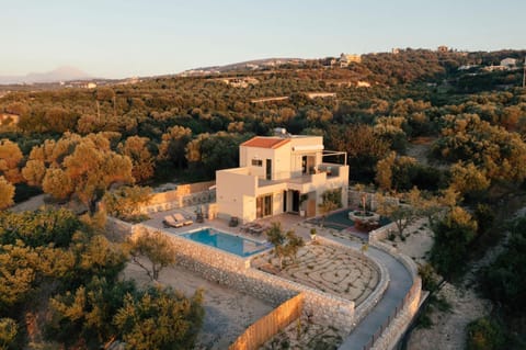 Property building, Natural landscape, Pool view