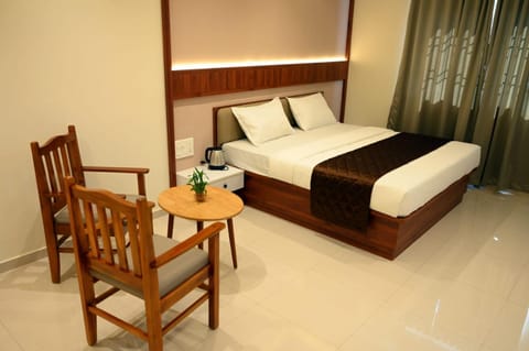 Dwaraka Residency Hotel in Mangaluru