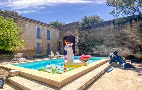 Amazing Home In Aubignan With Private Swimming Pool, Can Be Inside Or Outside House in Carpentras