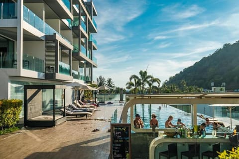 Direct pool access studio Twin Sands by Lofty Condominio in Patong