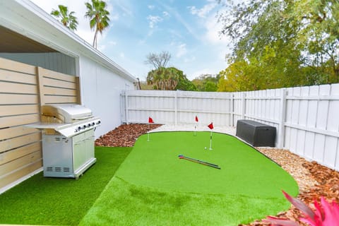 BBQ facilities, Garden, Minigolf