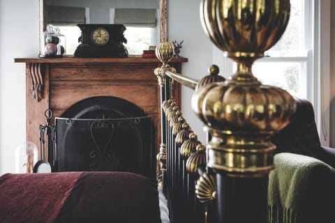 Bed, Decorative detail, Bedroom, flat iron