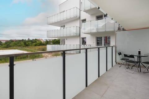 Property building, Day, View (from property/room), Balcony/Terrace