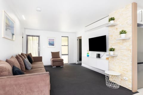 Broadwater Bay Villa Villa in Busselton