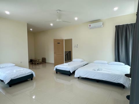 Fourteen Homestay Vacation rental in Port Dickson