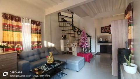 Espina's B&B Bed and Breakfast in Batangas