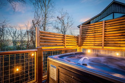 Natural landscape, Hot Tub