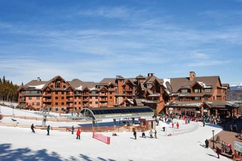 Grand Lodge Peak 7 - 2 bedroom - Ski-in/out Apartment in Breckenridge