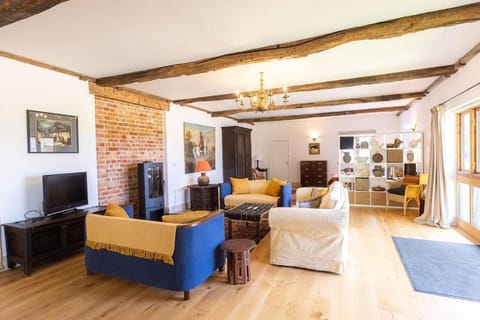 The Granary - Wood Farm Barn. Luxury Barn with wonderful countryside views House in Reepham