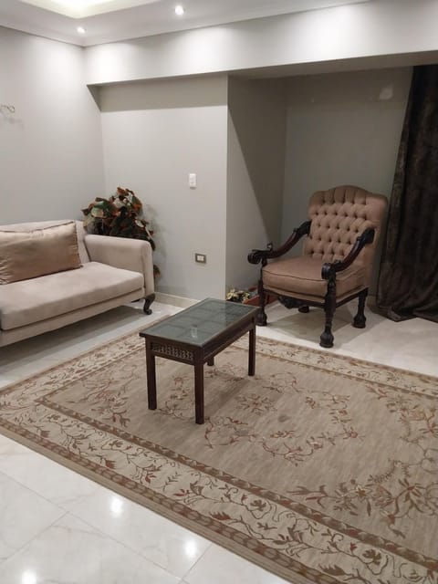 شقة ٥ نجوم المعادى Apartment in Cairo Governorate